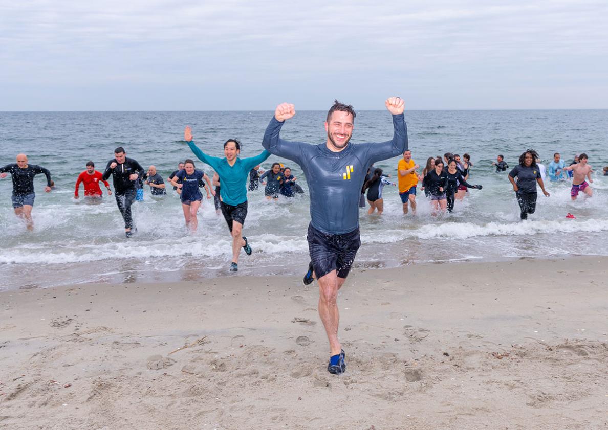 Synchrony Employees Take Polar Plunge for Charity